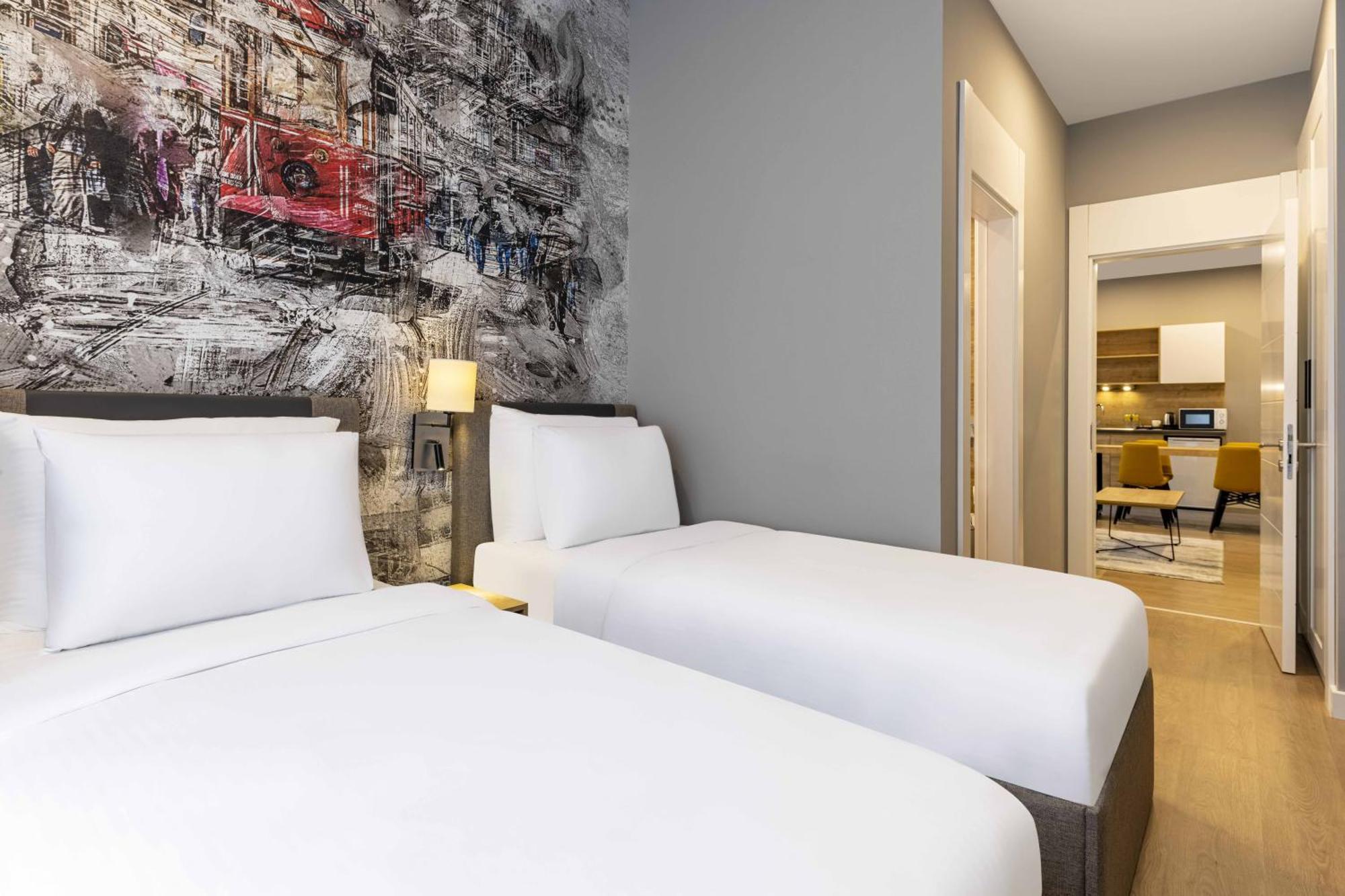 Days Inn & Suites By Wyndham Esenyurt Stambuł Zewnętrze zdjęcie
