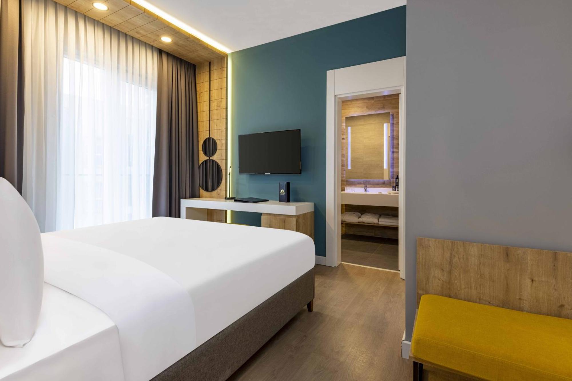 Days Inn & Suites By Wyndham Esenyurt Stambuł Zewnętrze zdjęcie